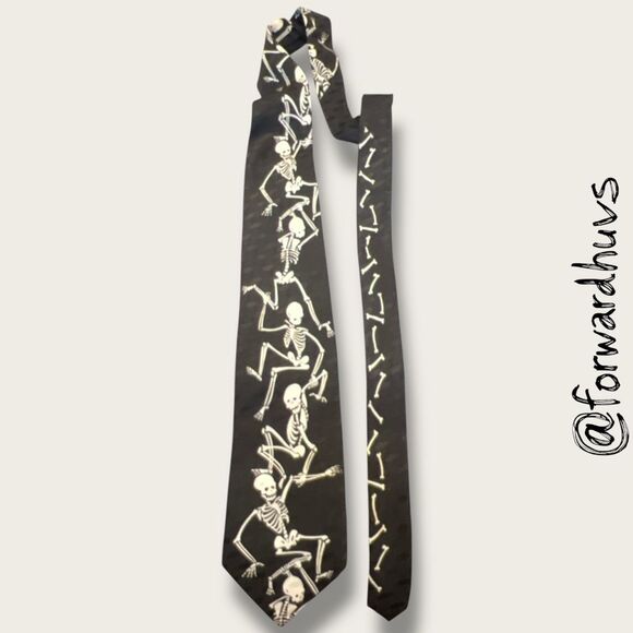 Vintage 1996 Looney Tunes Mania Skeleton Necktie – 100% Silk - Picture 3 of 8